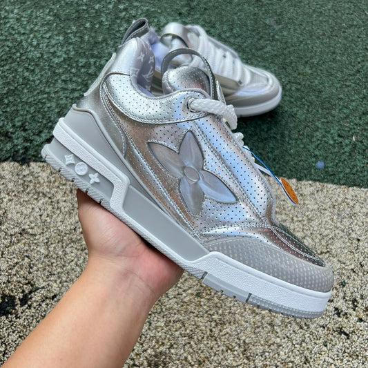 Louis Vuitton Skate Plateado