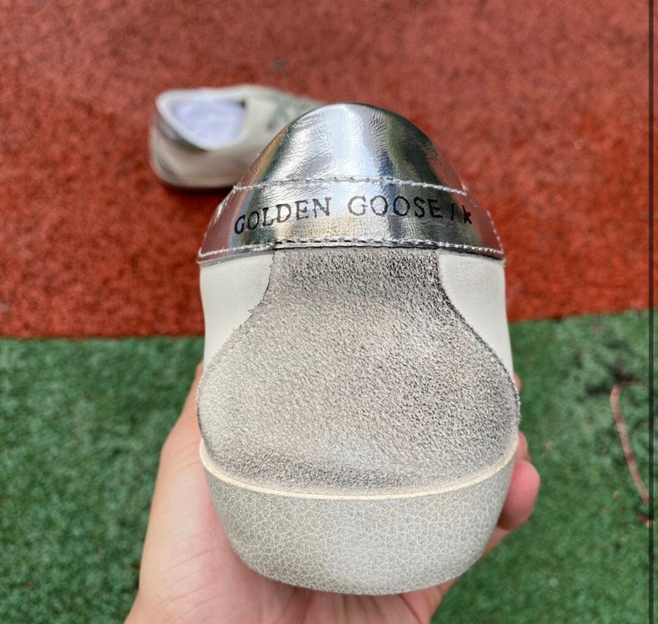 Golden Goose Plateado