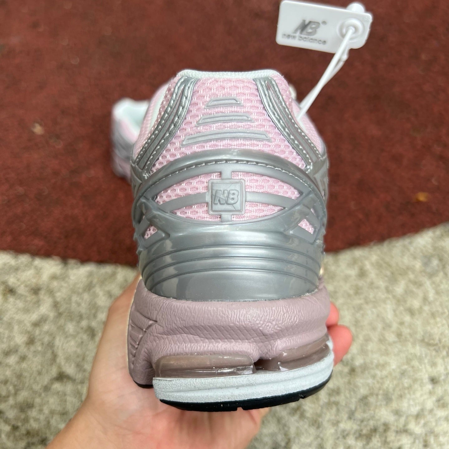 New Balance 1906R Rosa