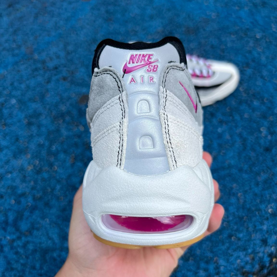 Air Max 95 Rosado y Negro