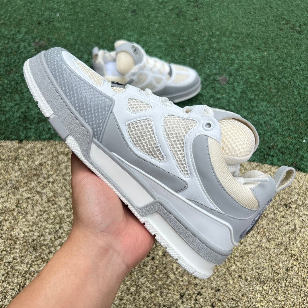 Louis Vuitton Skate Gris
