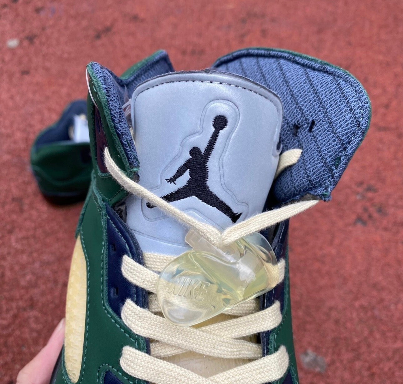 Jordan Retro 5 x A Ma Manier Verde