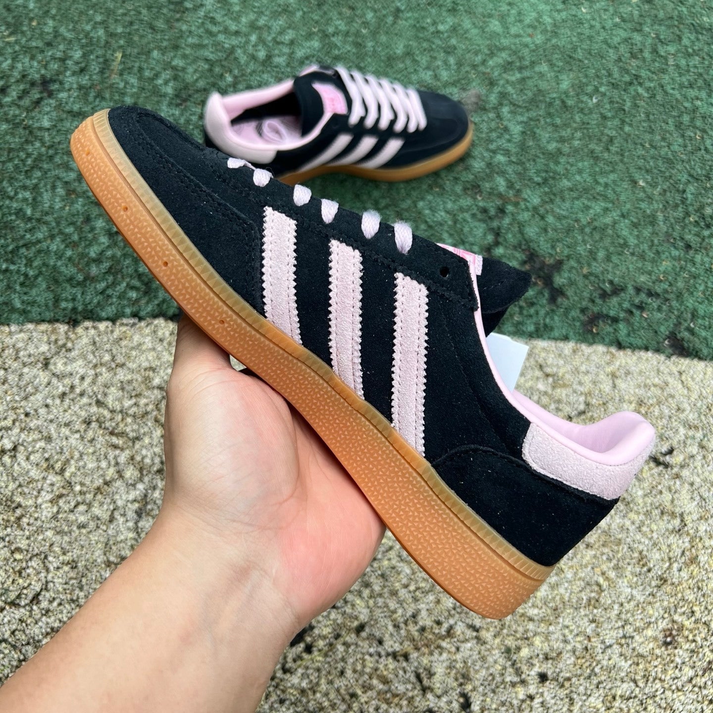 Spezial Handball Azul Marino y Rosa