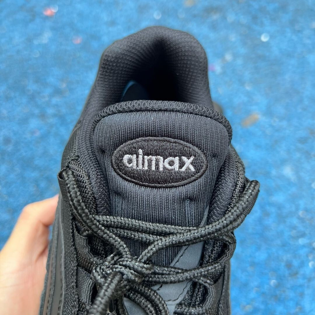 Air Max 95 Negro
