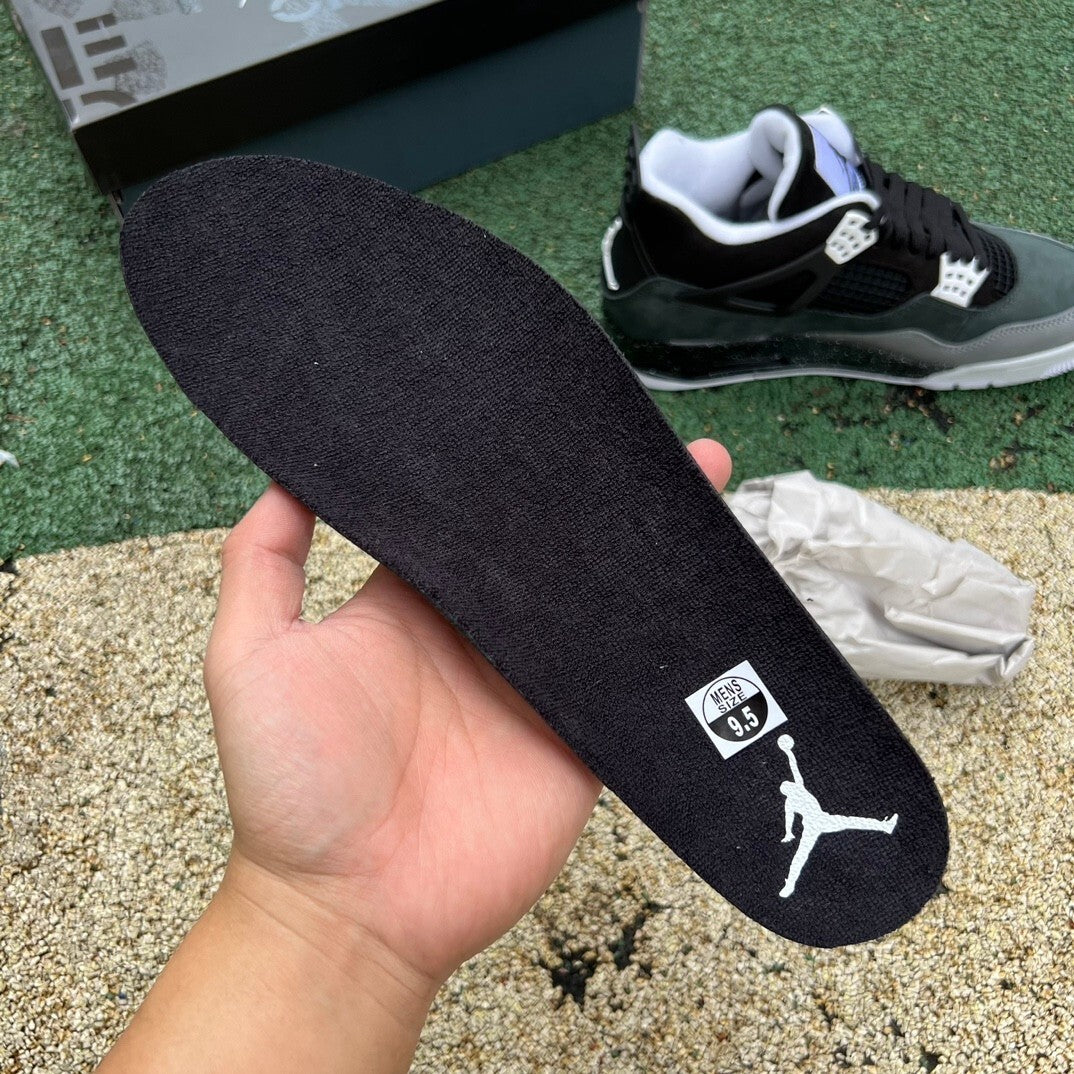 Jordan Retro 4 Fear
