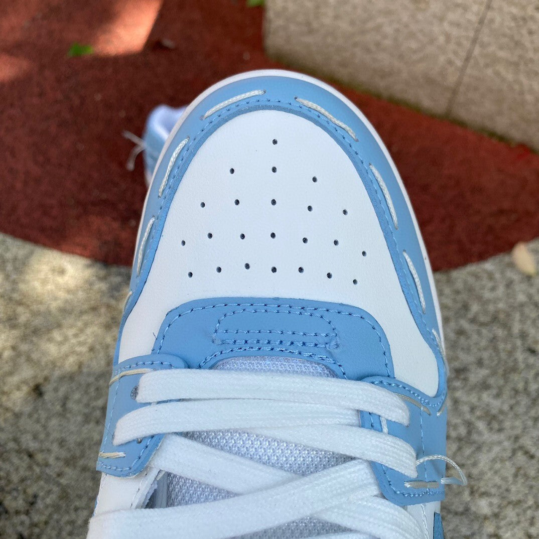 Off White Low Tops Azul Cielo