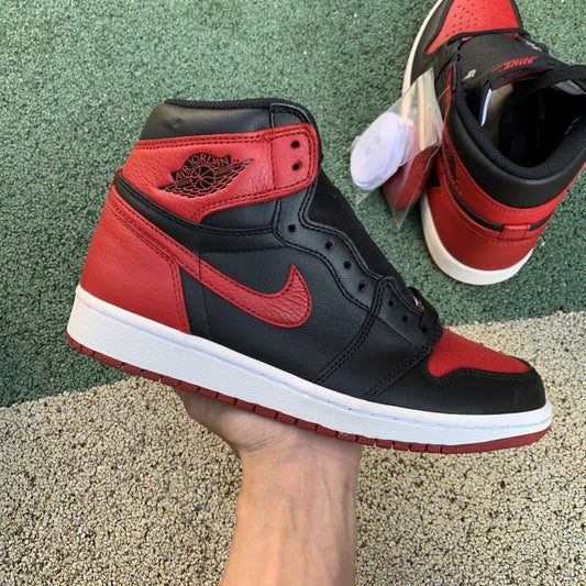 Jordan Retro 1 Mid Black Red