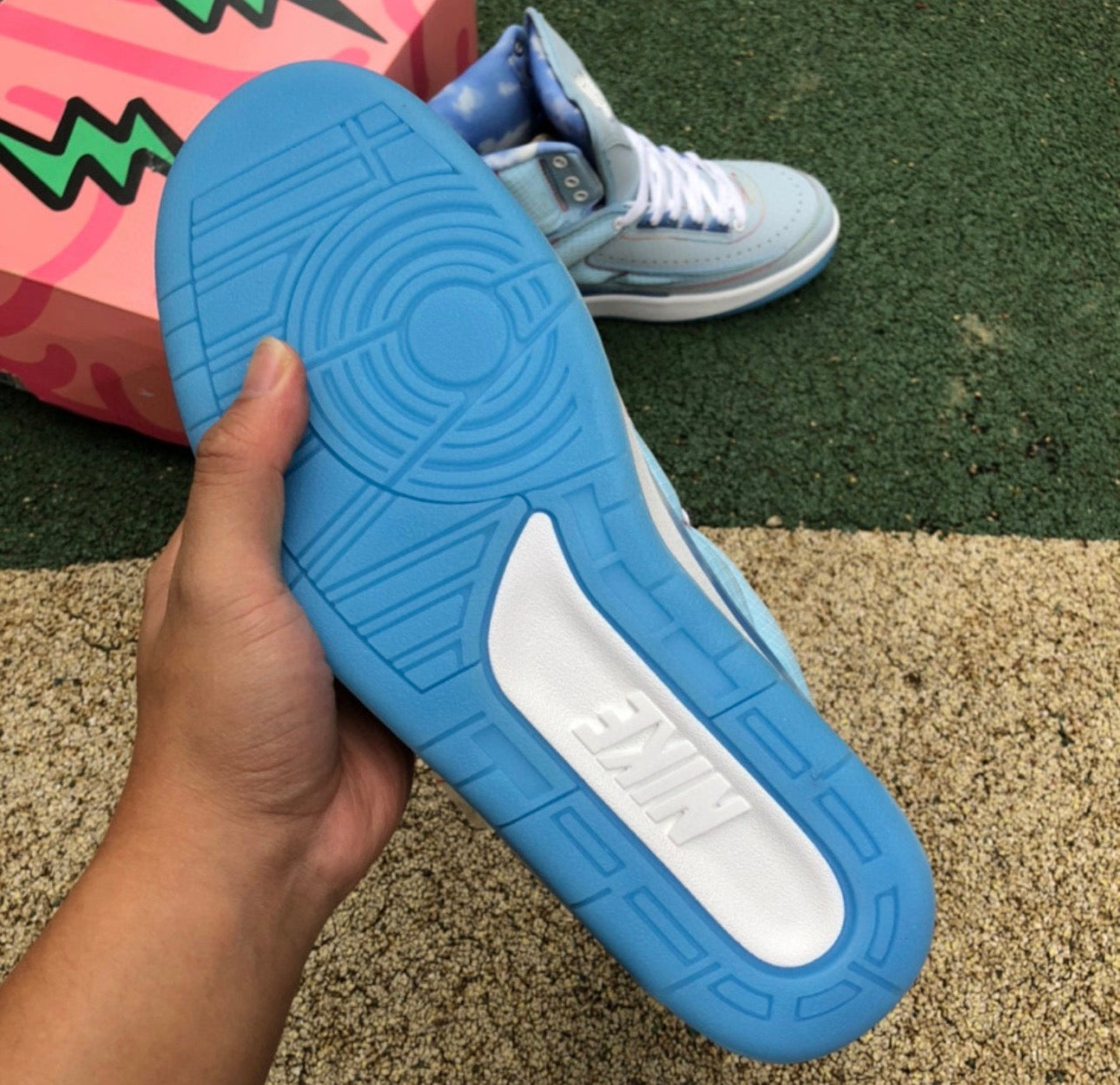 Jordan Retro 2 x Jbalvin