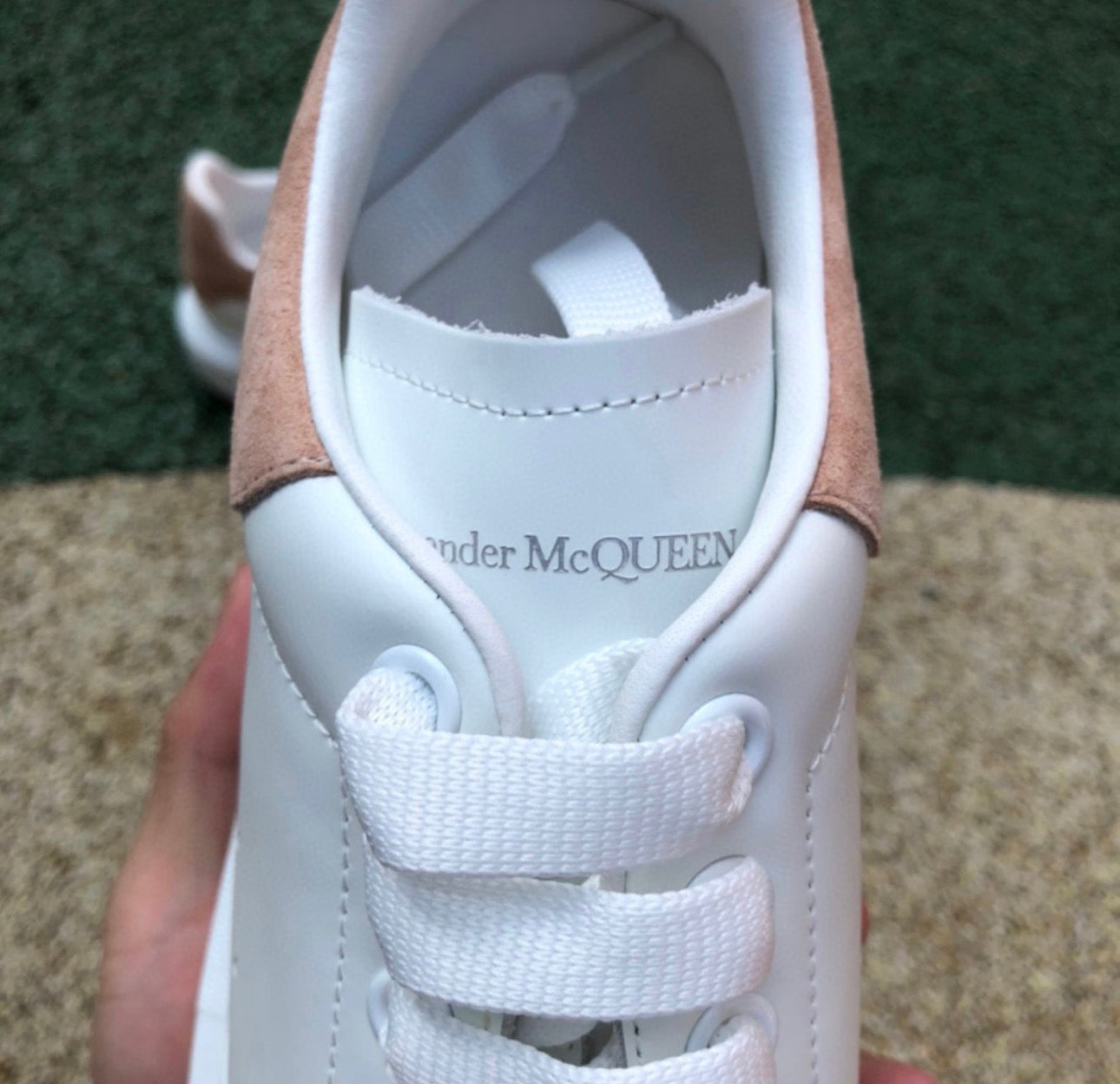 Alexander McQueen Marrón