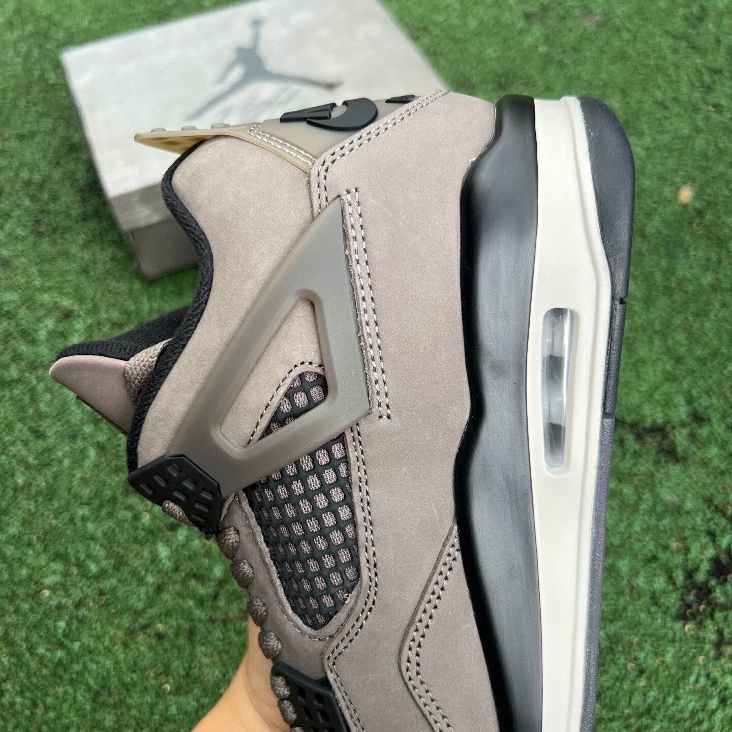 Jordan Retro 4 Cave Stone