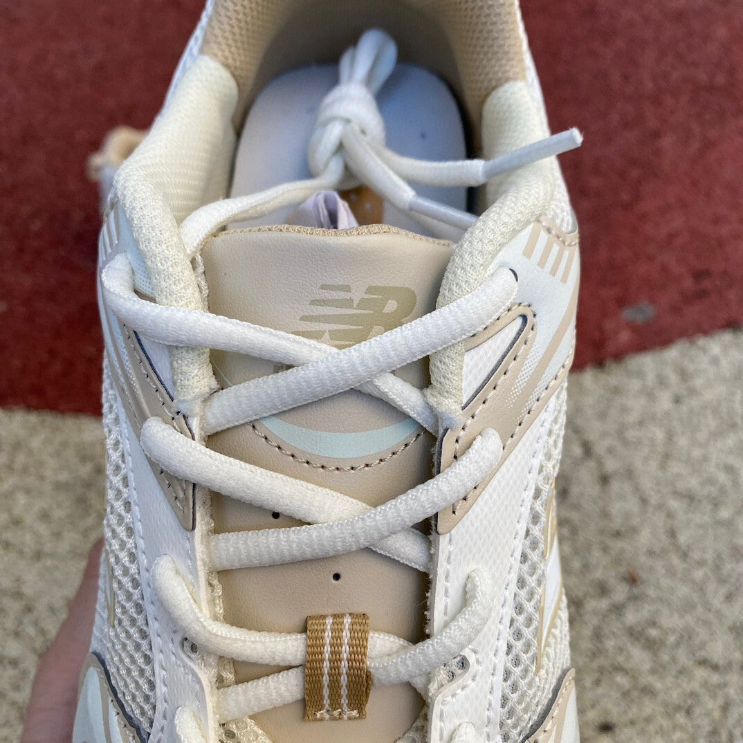 New Balance 530 Beige