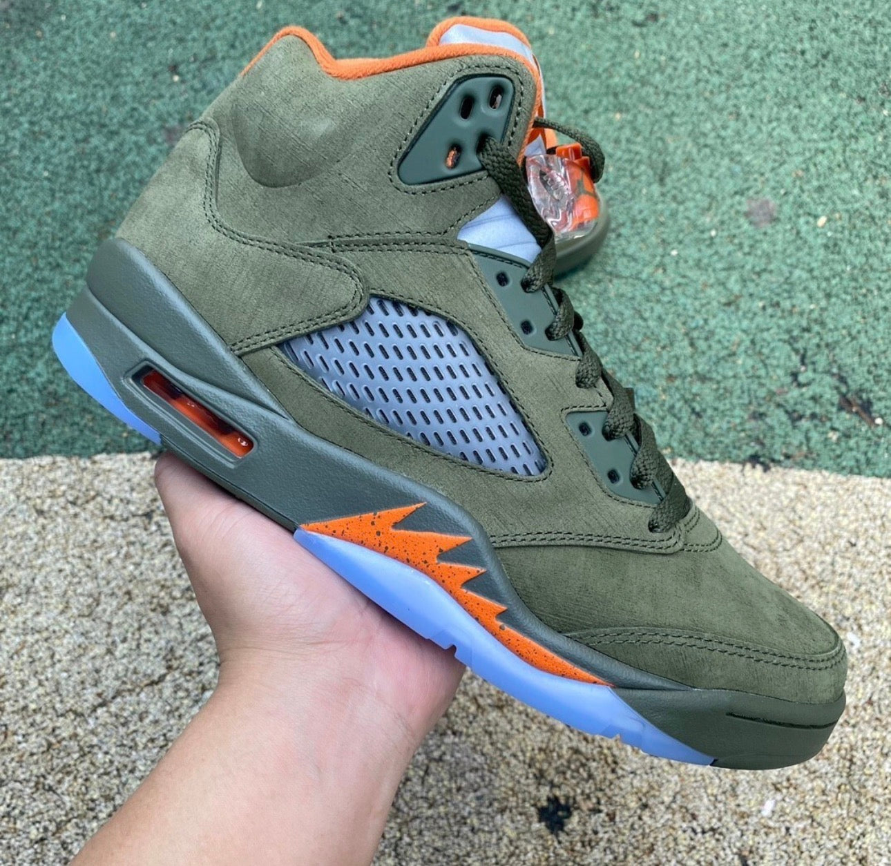 Jordan Retro 5 Olive