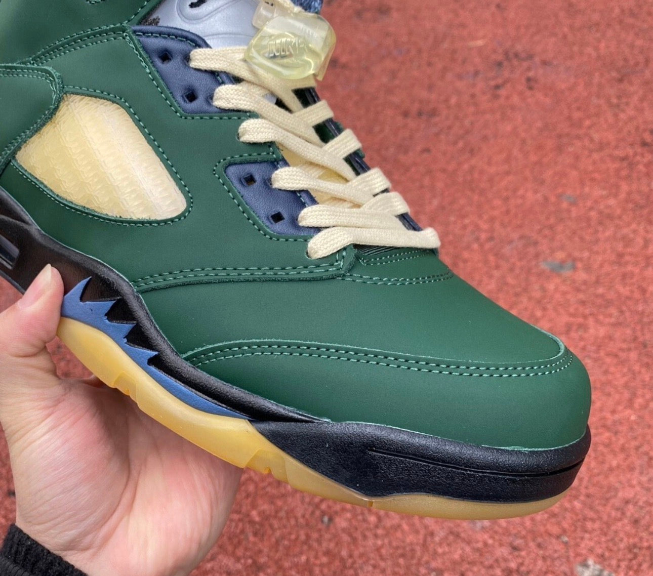 Jordan Retro 5 x A Ma Manier Verde