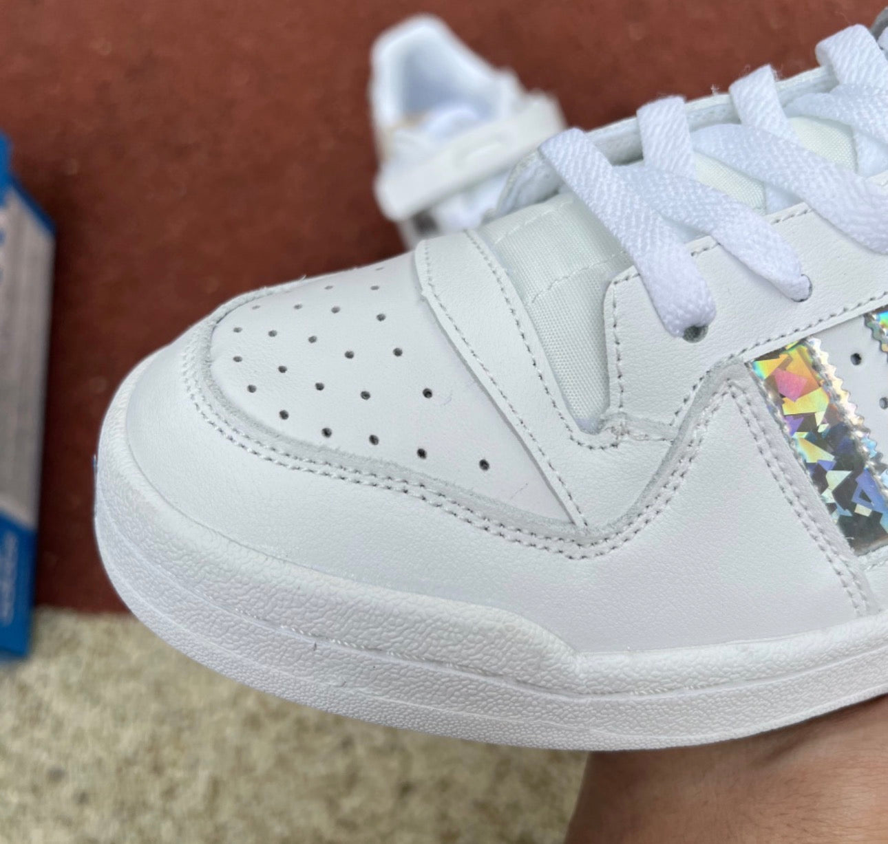 Forum Low Blanco con Brillante