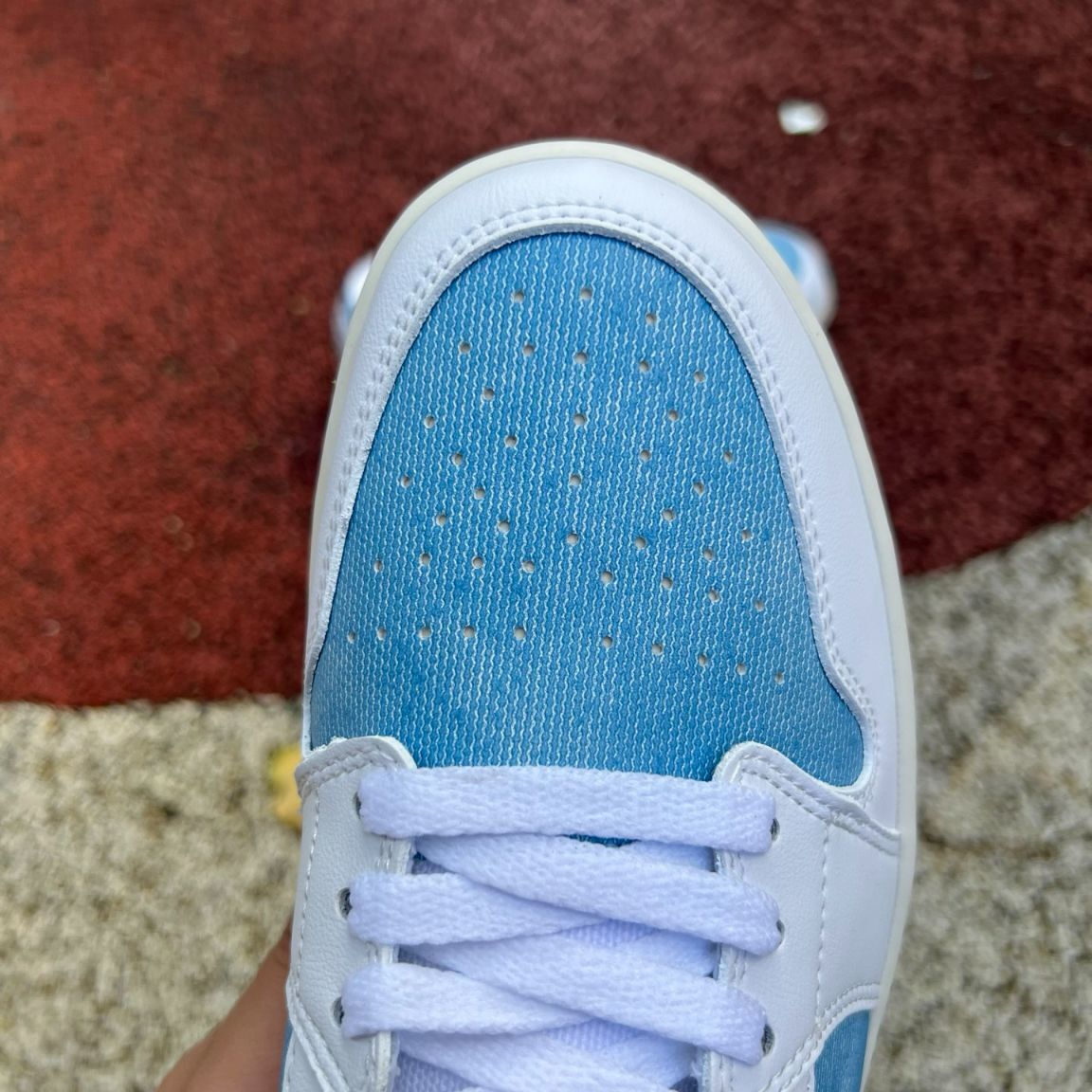 Jordan Retro 1 Low Azul y Blanco