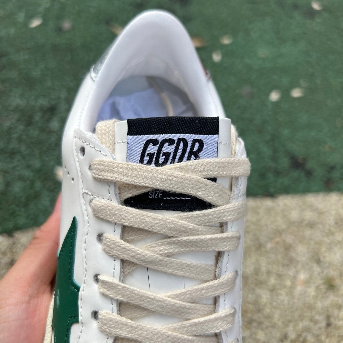 Golden Goose Ballstar Verde y Blanco