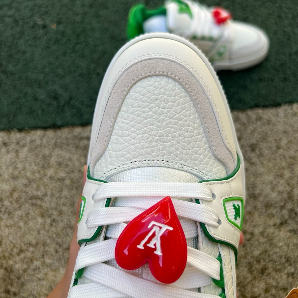 Louis Vuitton Trainer Corazón Verde