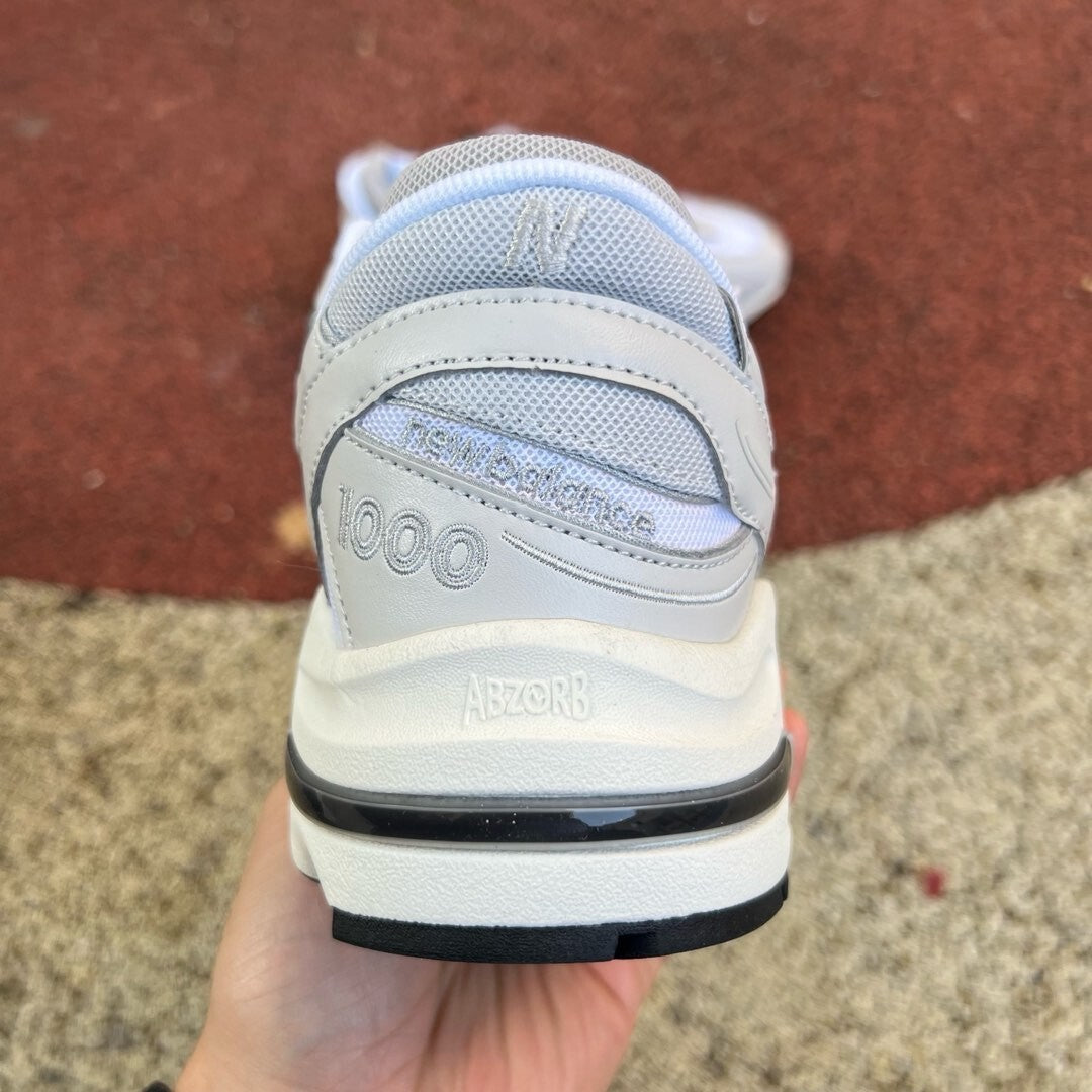 New Balance 1000 Gris