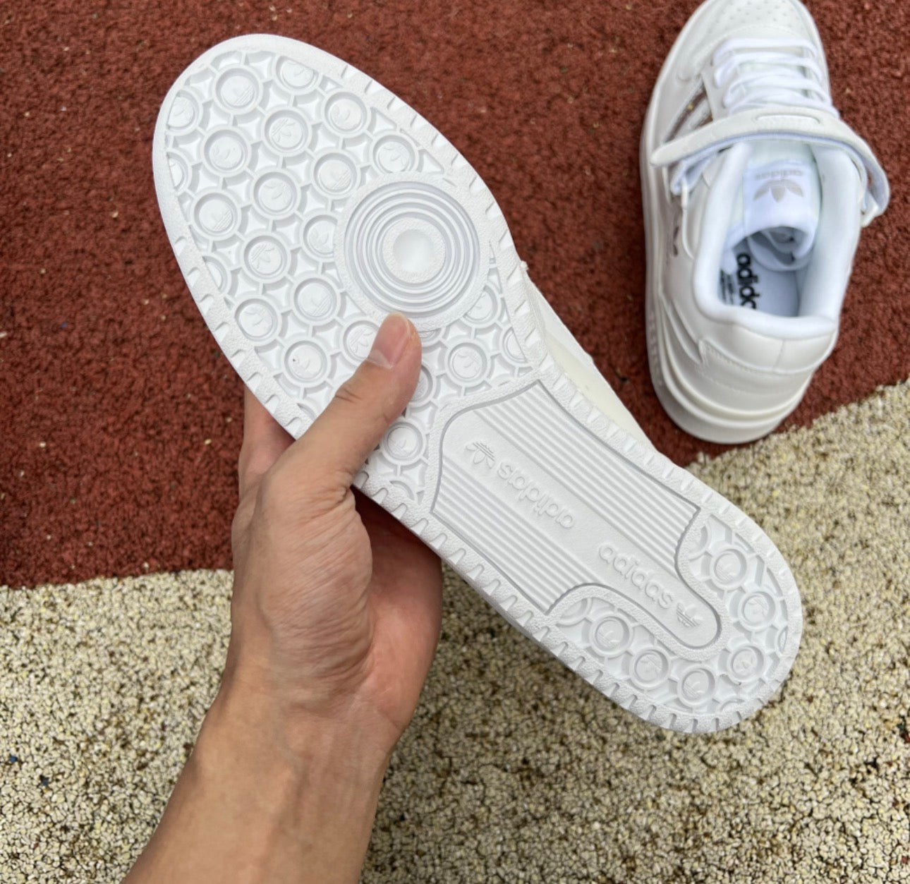 Forum Low Blanco con Brillante