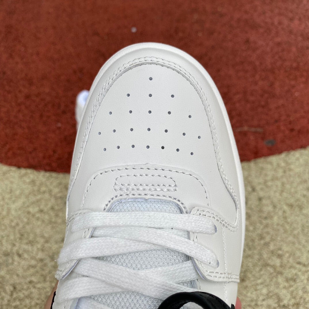 Off White Low Tops Blanco