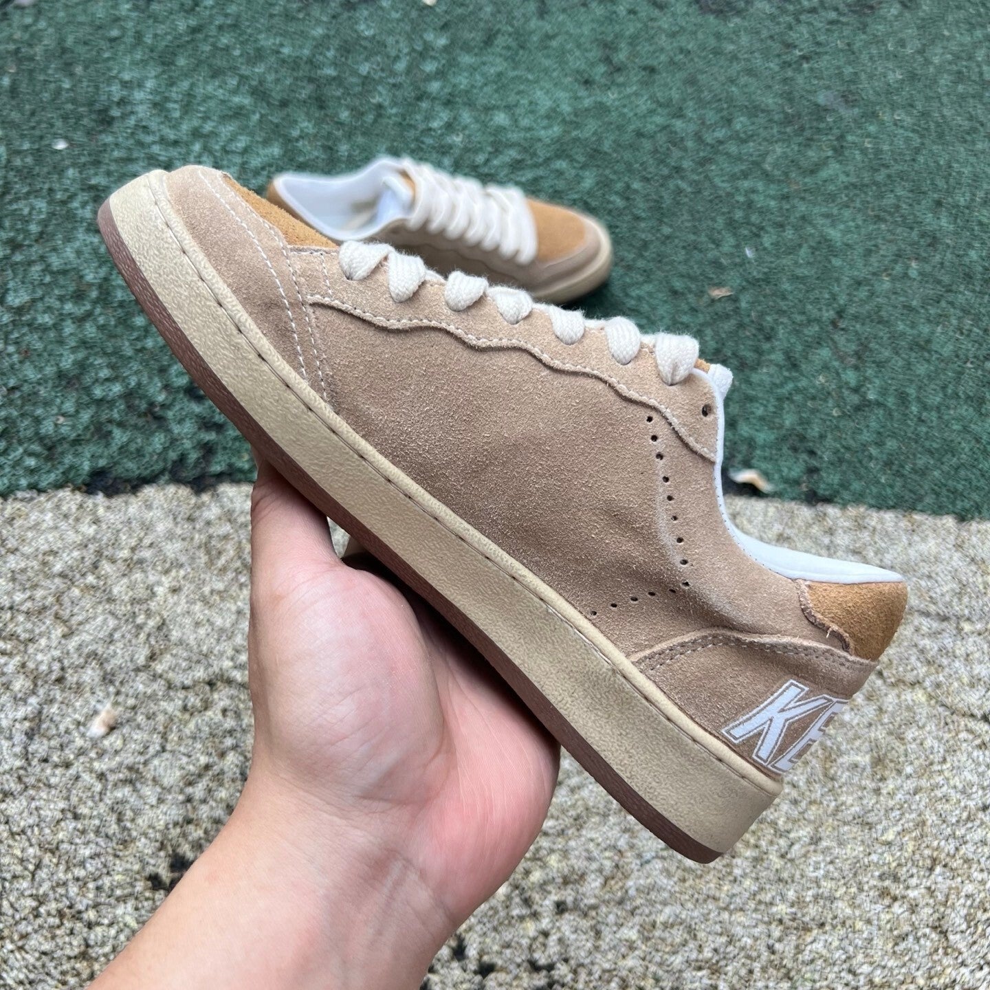 Golden Goose Ballstar Marron