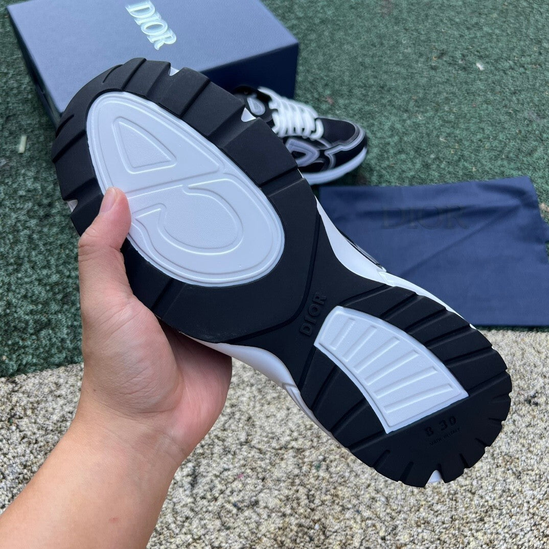 Dior B30 Negro y Blanco