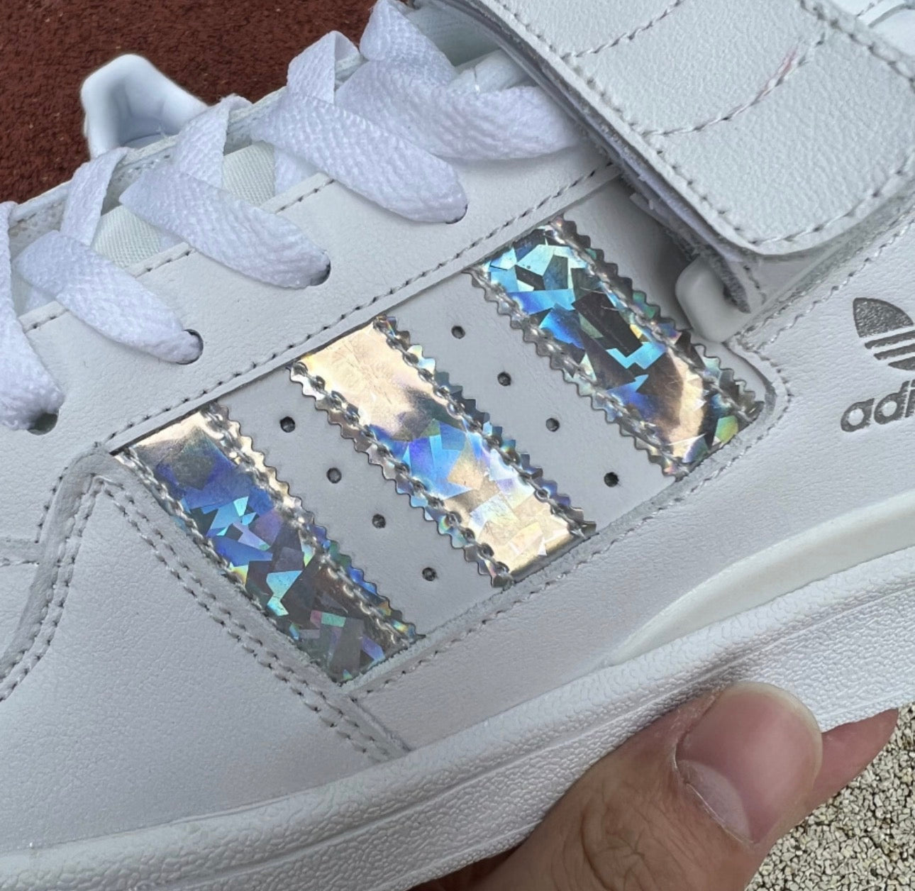 Forum Low Blanco con Brillante