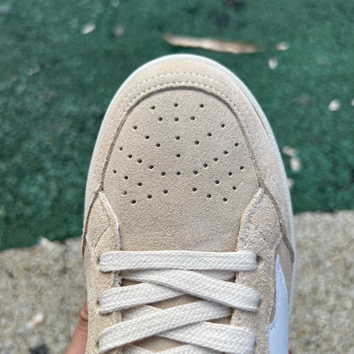 Golden Goose Ballstar Beige