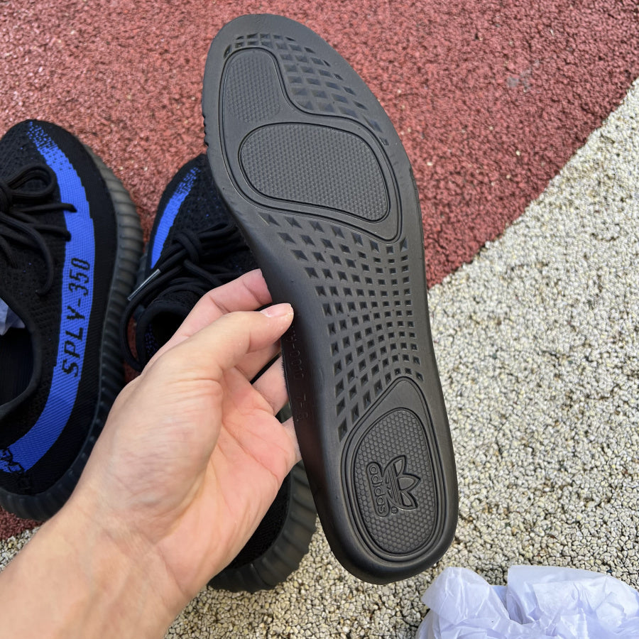 Yeezy 350 Negro y Azul