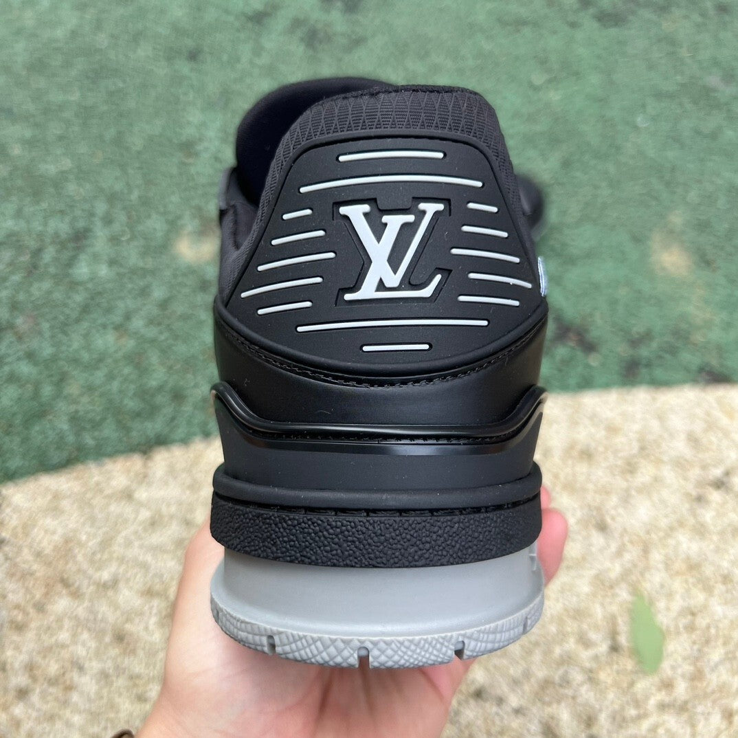 Louis Vuitton Trainer Negro