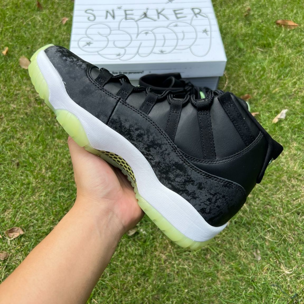 Jordan Retro 11 Barely Volt