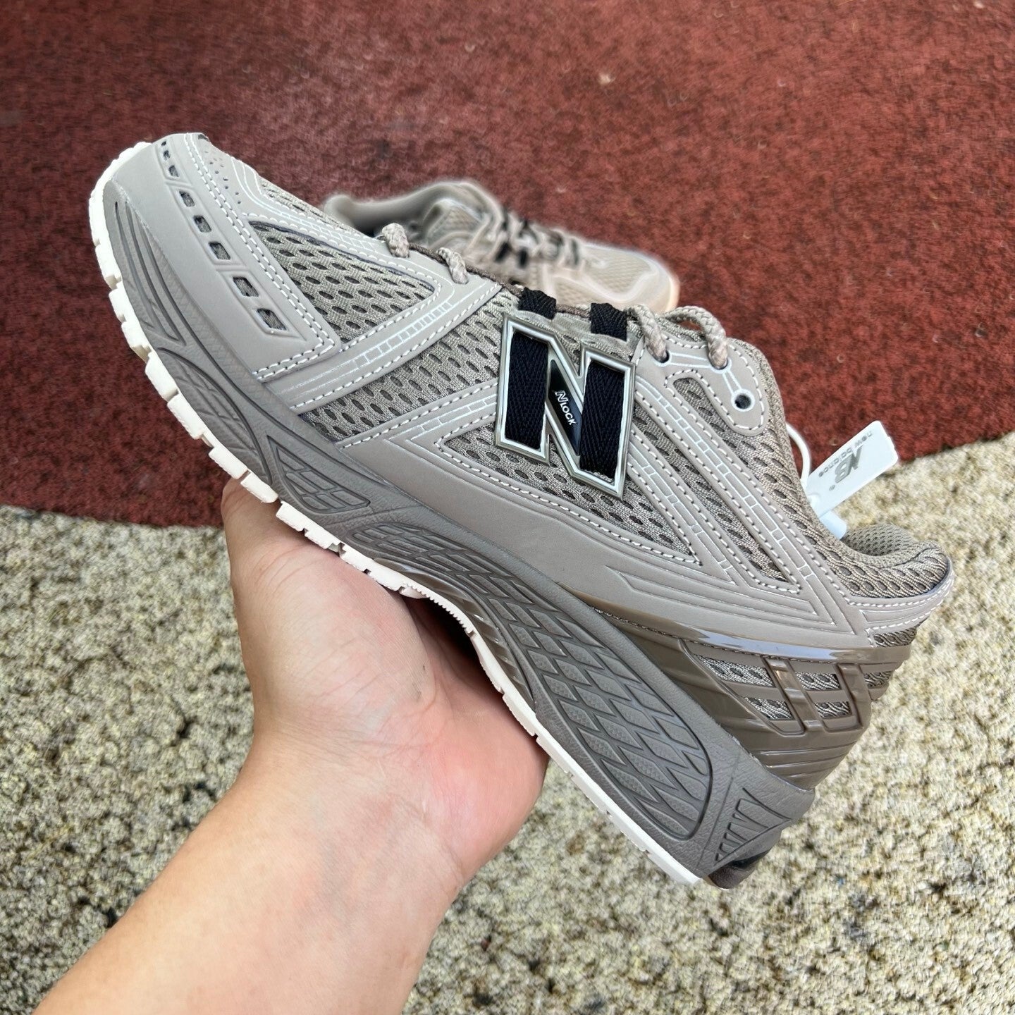 New Balance 1906R Beige