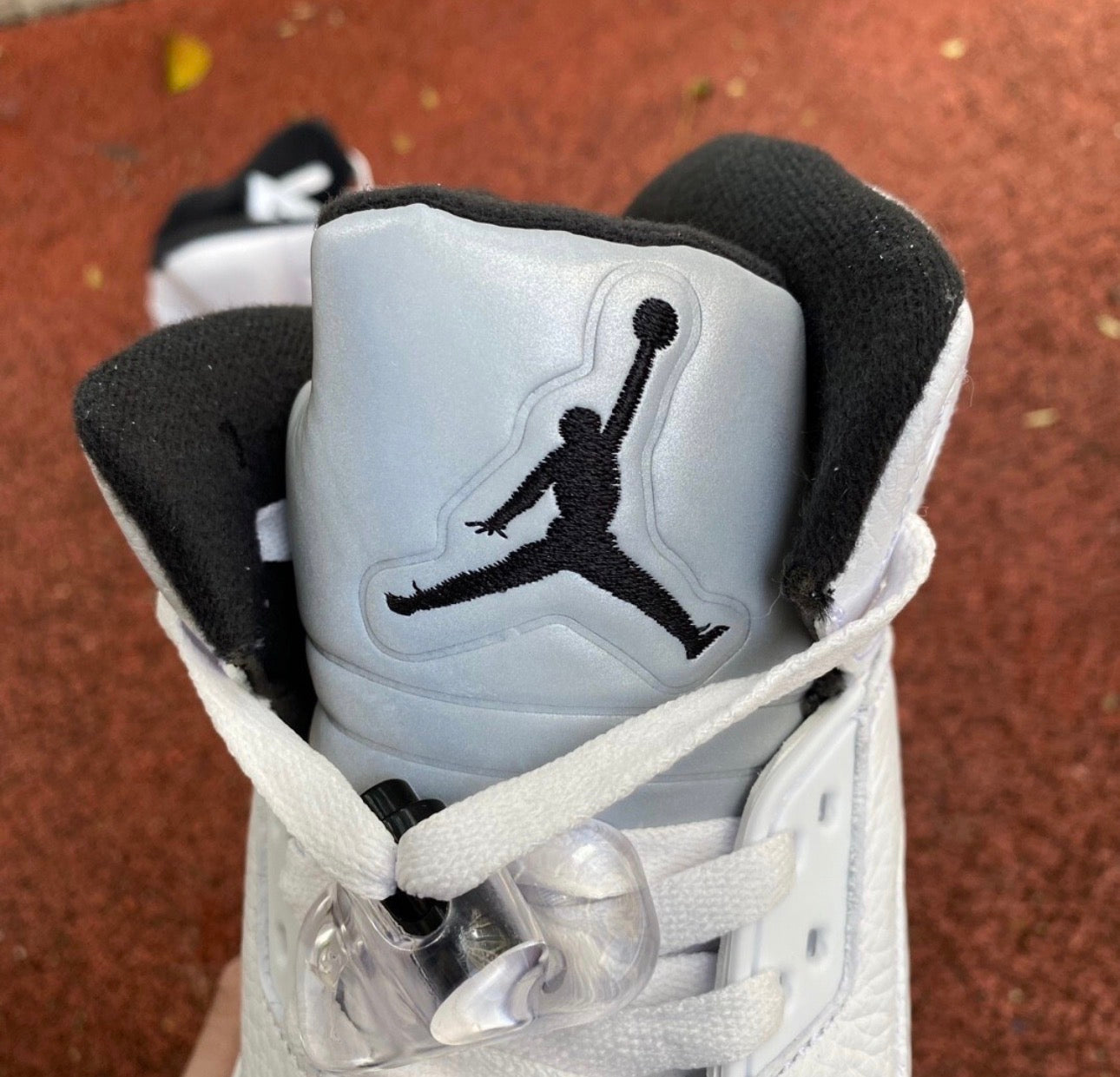 Jordan Retro 5 Sail Metalic White