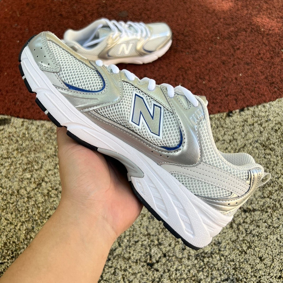 New Balance 530 Plateado y Azul