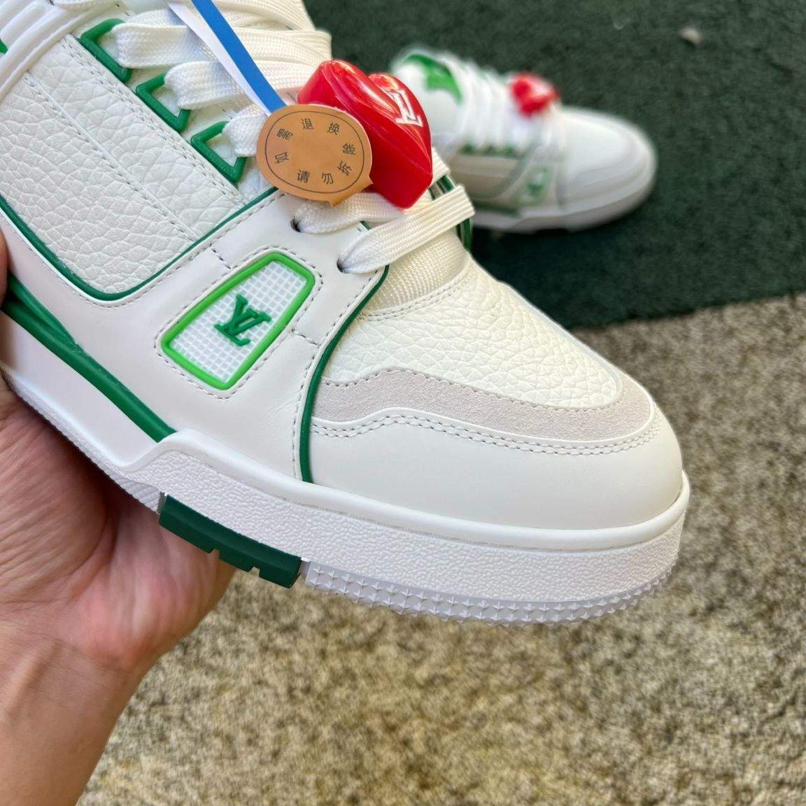 Louis Vuitton Trainer Corazón Verde
