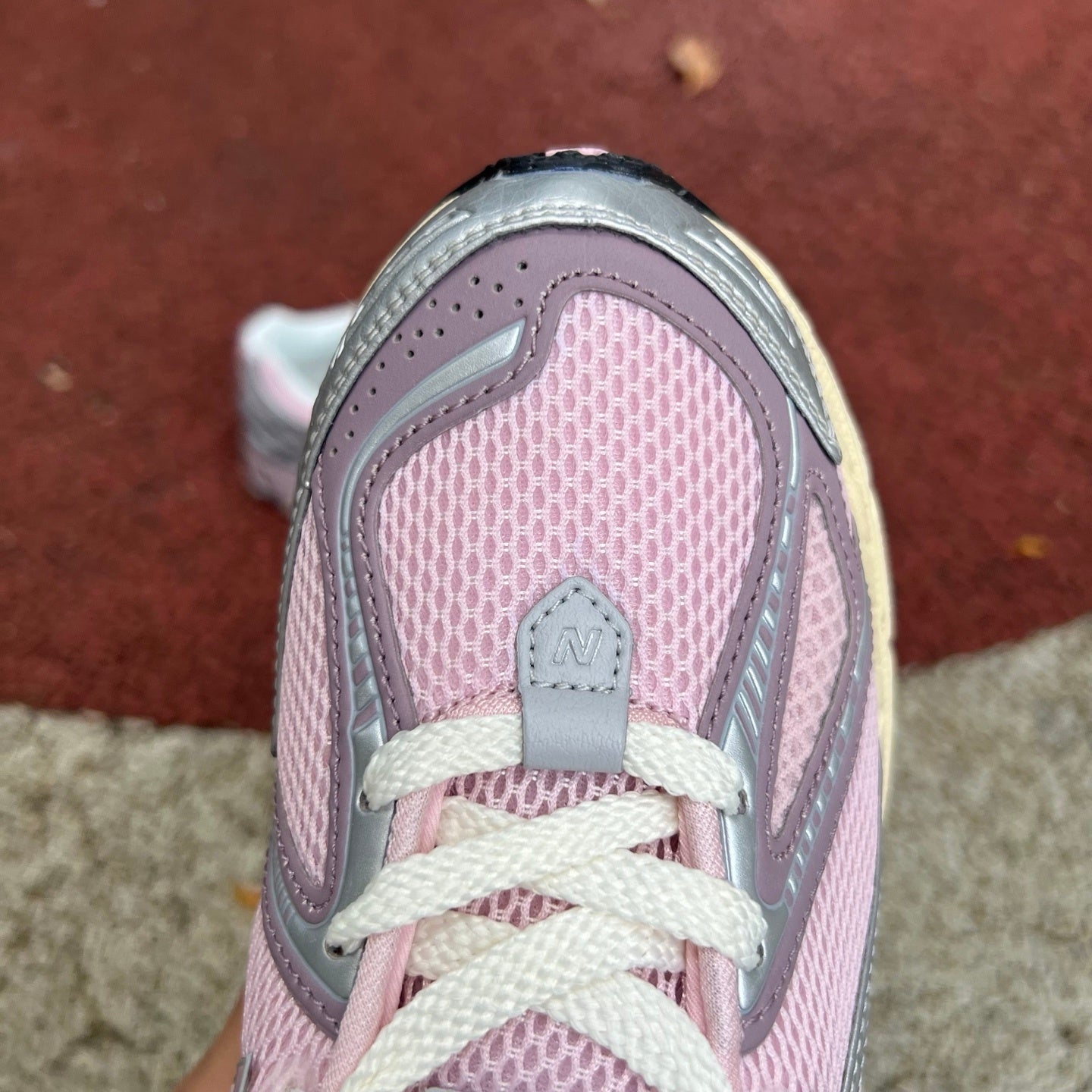 New Balance 1906R Rosa