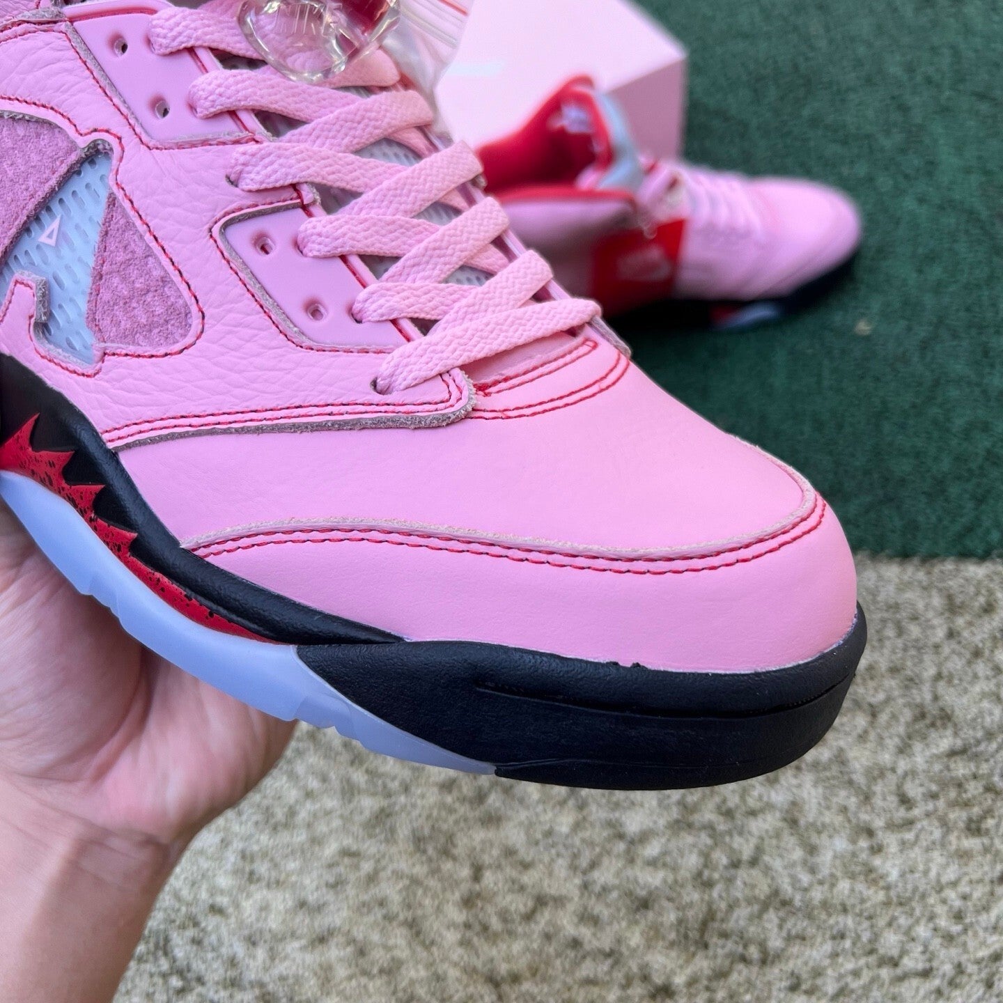 Jordan Retro 5 Awake Rosa