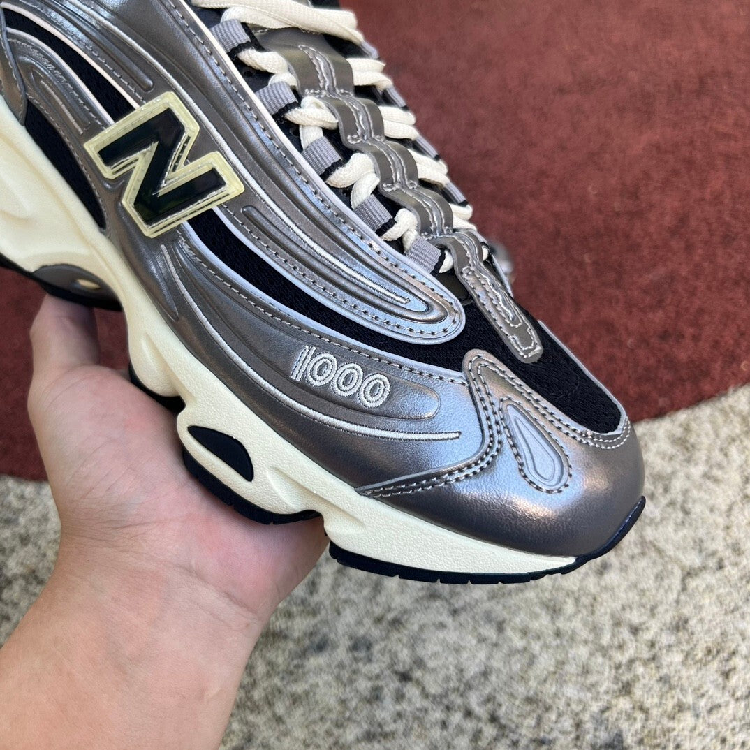 New Balance 1000 Plateado
