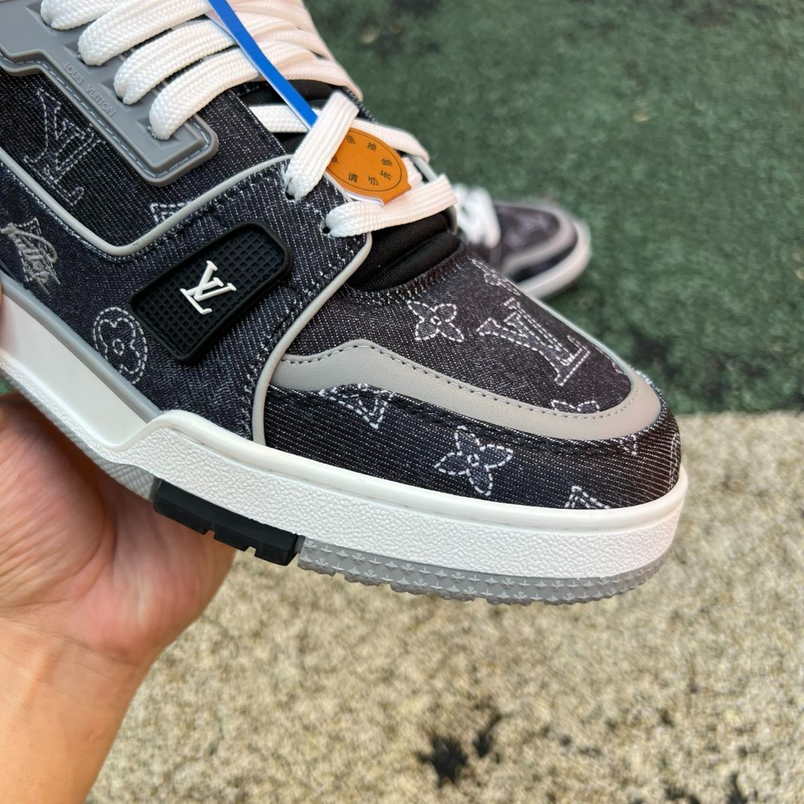 Louis Vuitton Trainer Gris