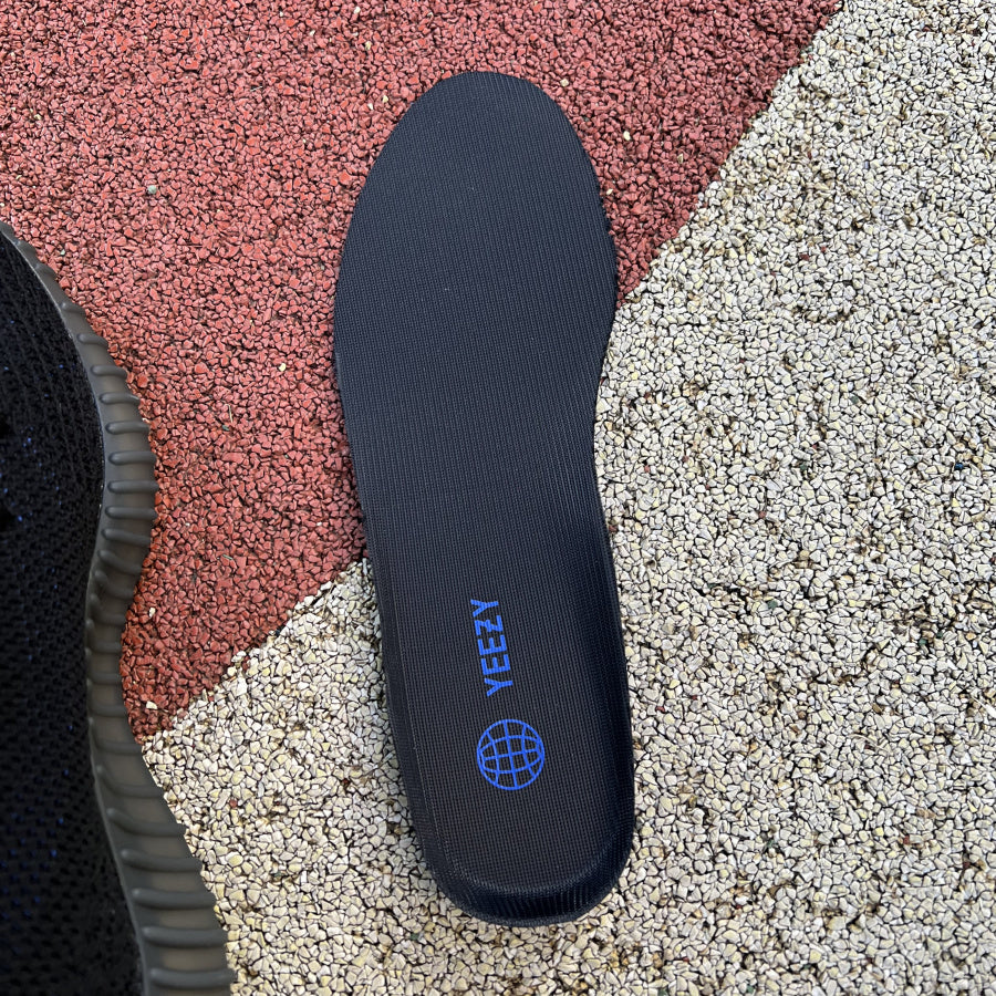 Yeezy 350 Negro y Azul