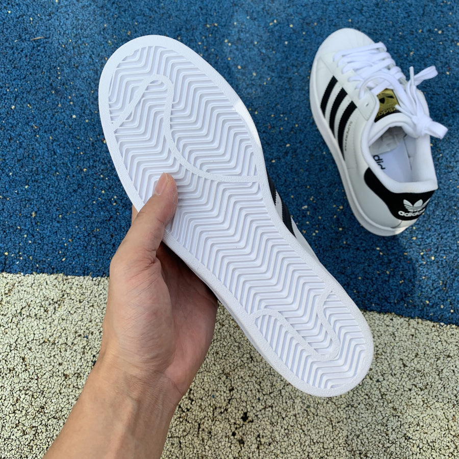 Superstar Clásicos