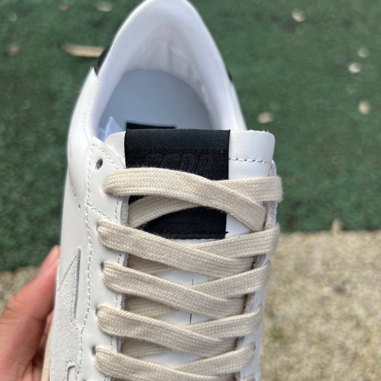 Golden Goose Ballstar Blanco y Negro