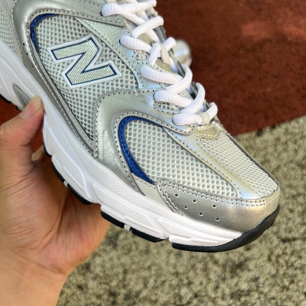 New Balance 530 Plateado y Azul