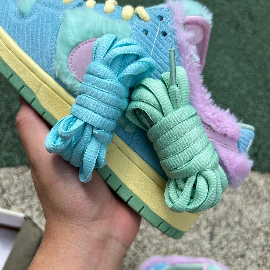 SB Dunk x Verdy