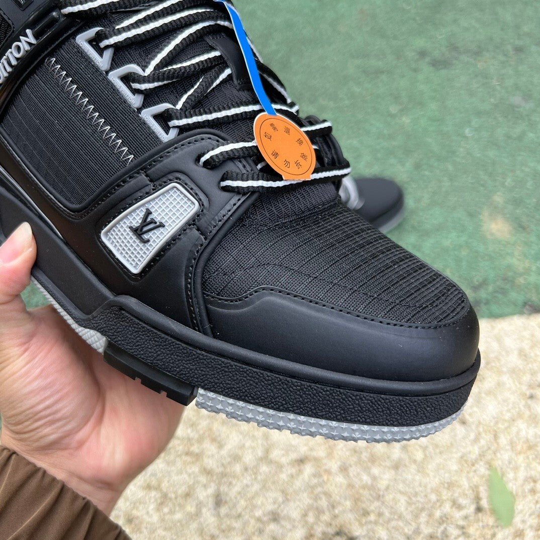 Louis Vuitton Trainer Negro