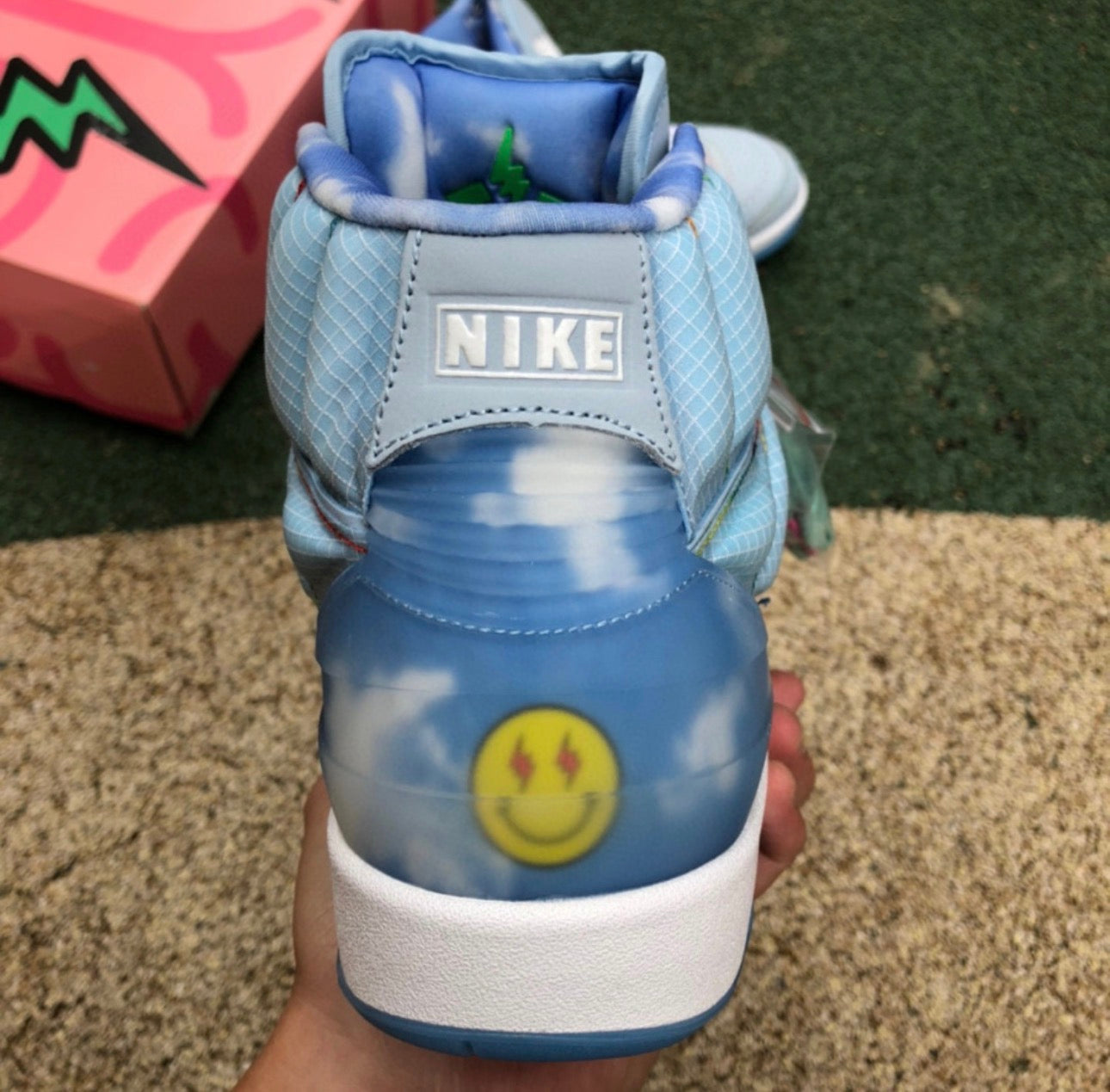 Jordan Retro 2 x Jbalvin