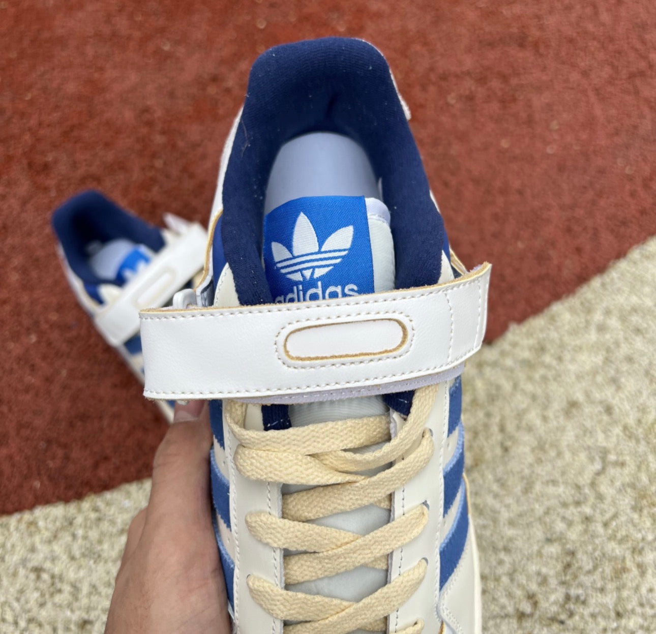 Forum Low Azul Rey