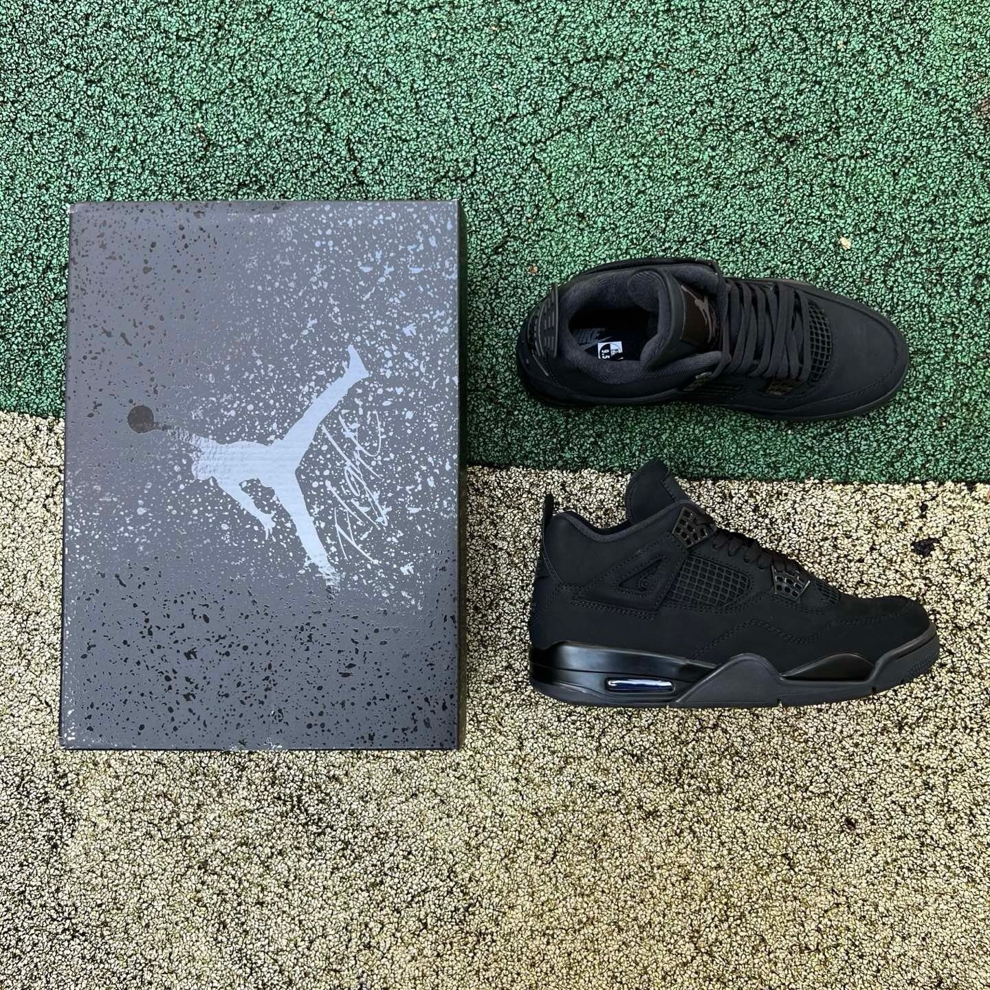 Jordan Retro 4 Black Cat