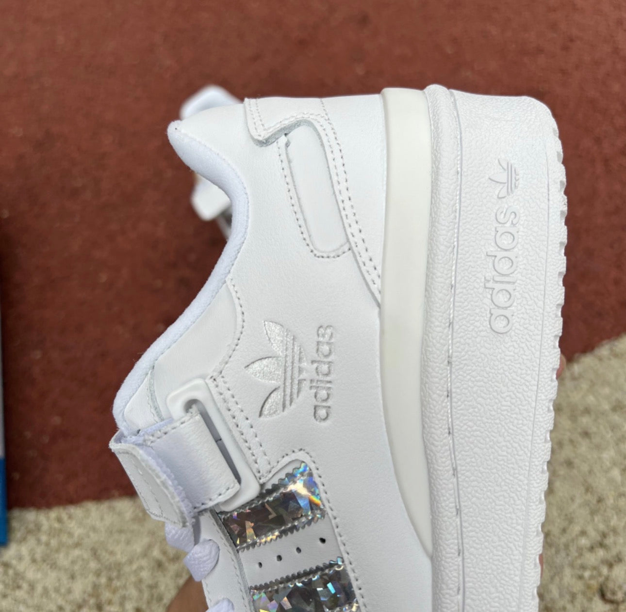 Forum Low Blanco con Brillante