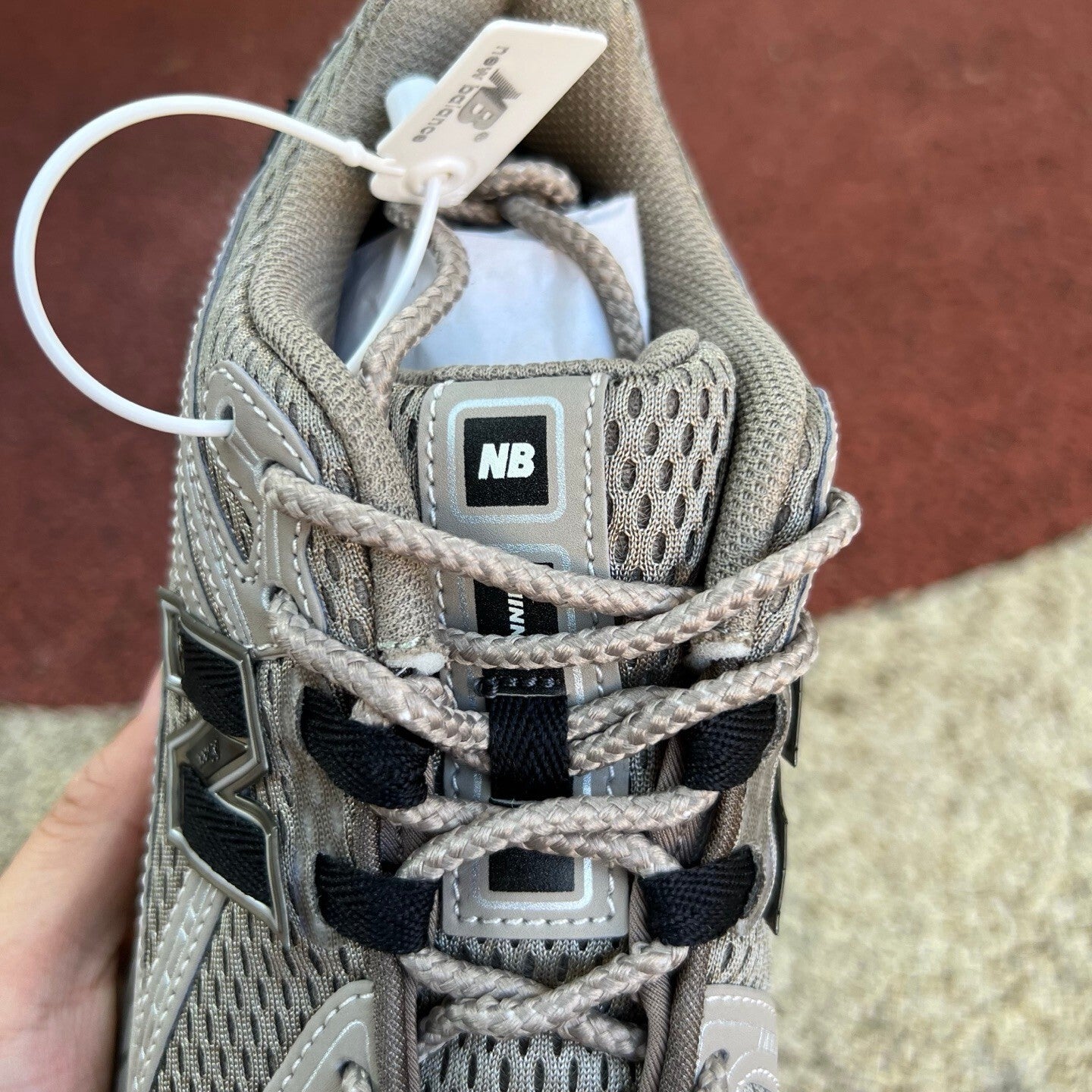 New Balance 1906R Beige